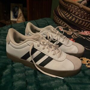 Adidas Samba shoes size 7.5 women's 
5.5 boys